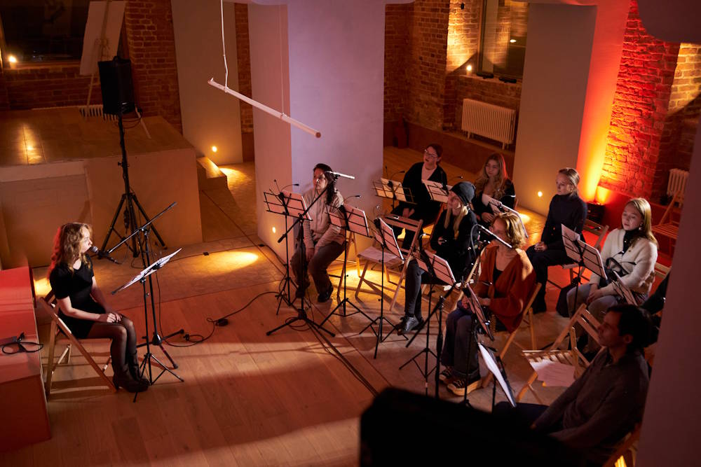 Москва узнала про любовь на коми-пермяцком: фестиваль «ЛЮБИТÖМ» завершил 100 часов современного прочтения культуры