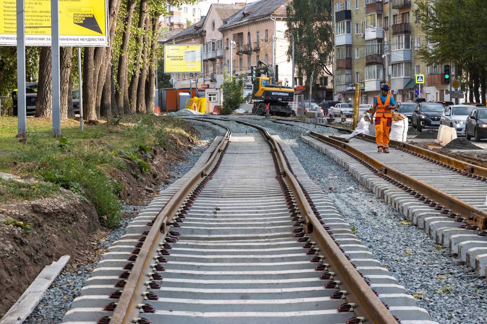 Дептранс Перми объяснил неровную укладку новых трамвайных рельсов