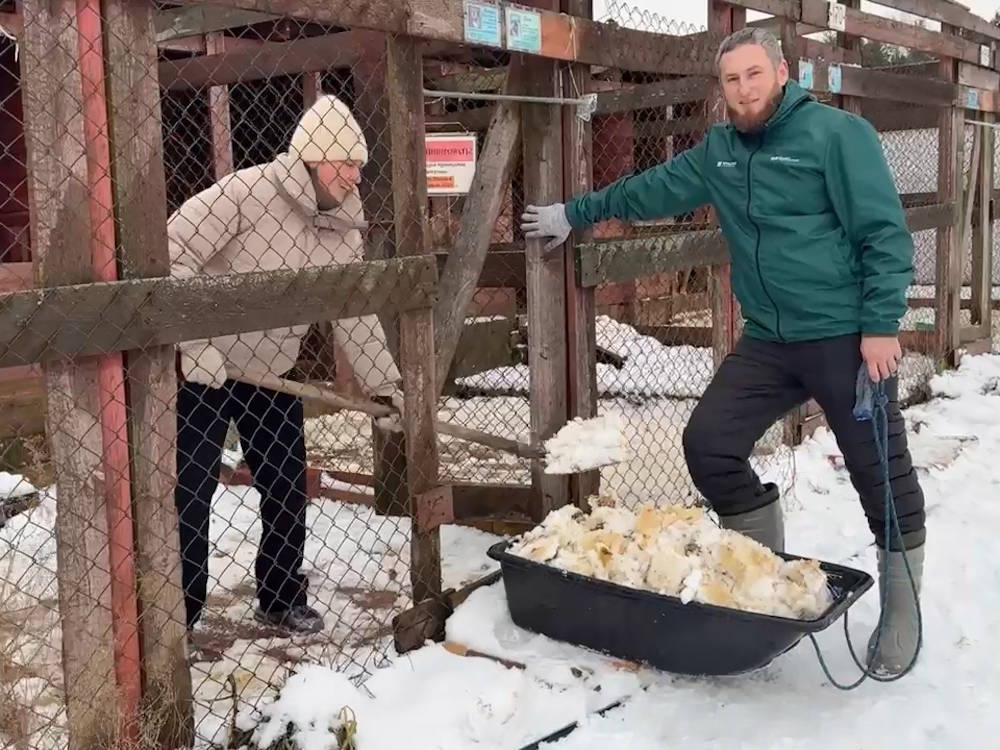 Молодежь «Уралхима» оказала помощь приюту «Островок надежды»