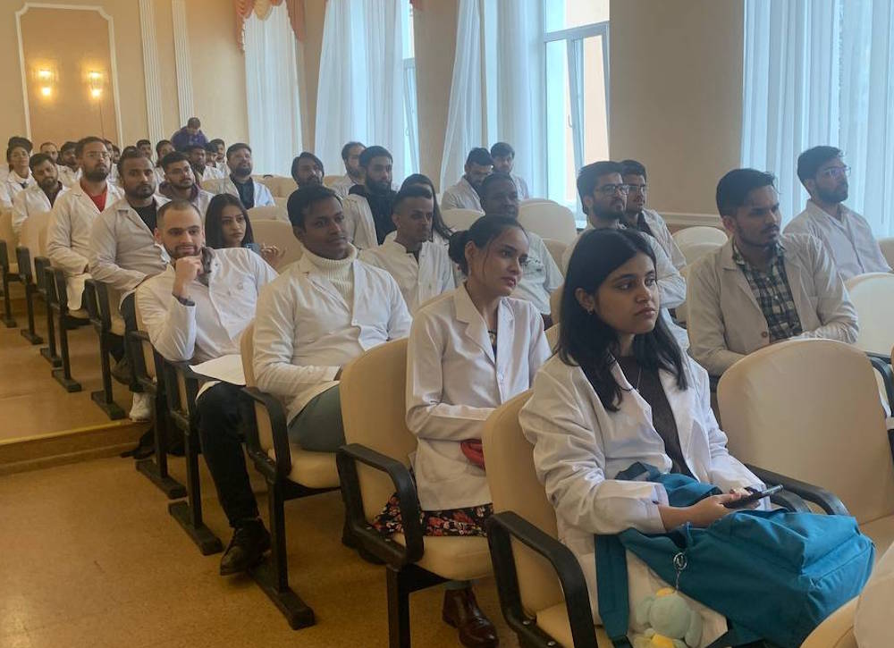 В Пермский медуниверситет на обучение приехали студенты из 40 стран