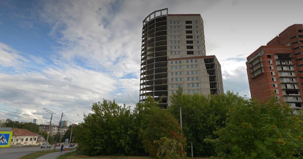 Знаменитый долгострой в центре Перми перестроят в бизнес-центр